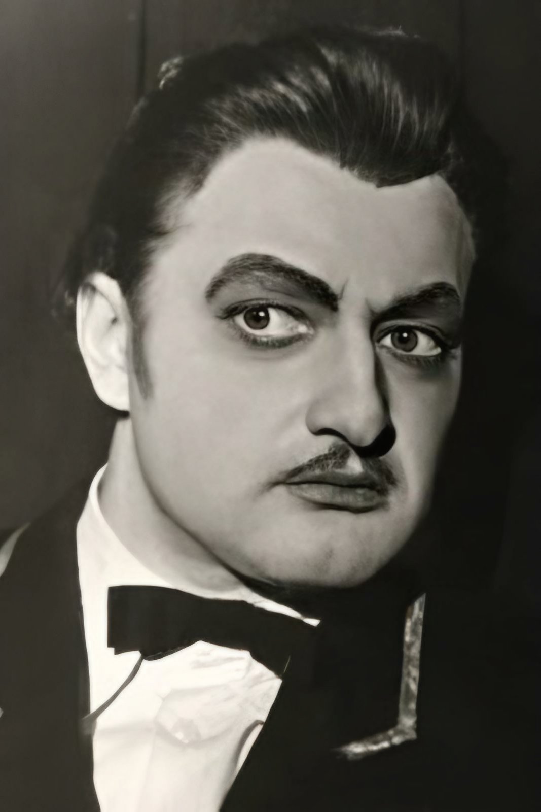 Rimgaudas Karvelis backdrop