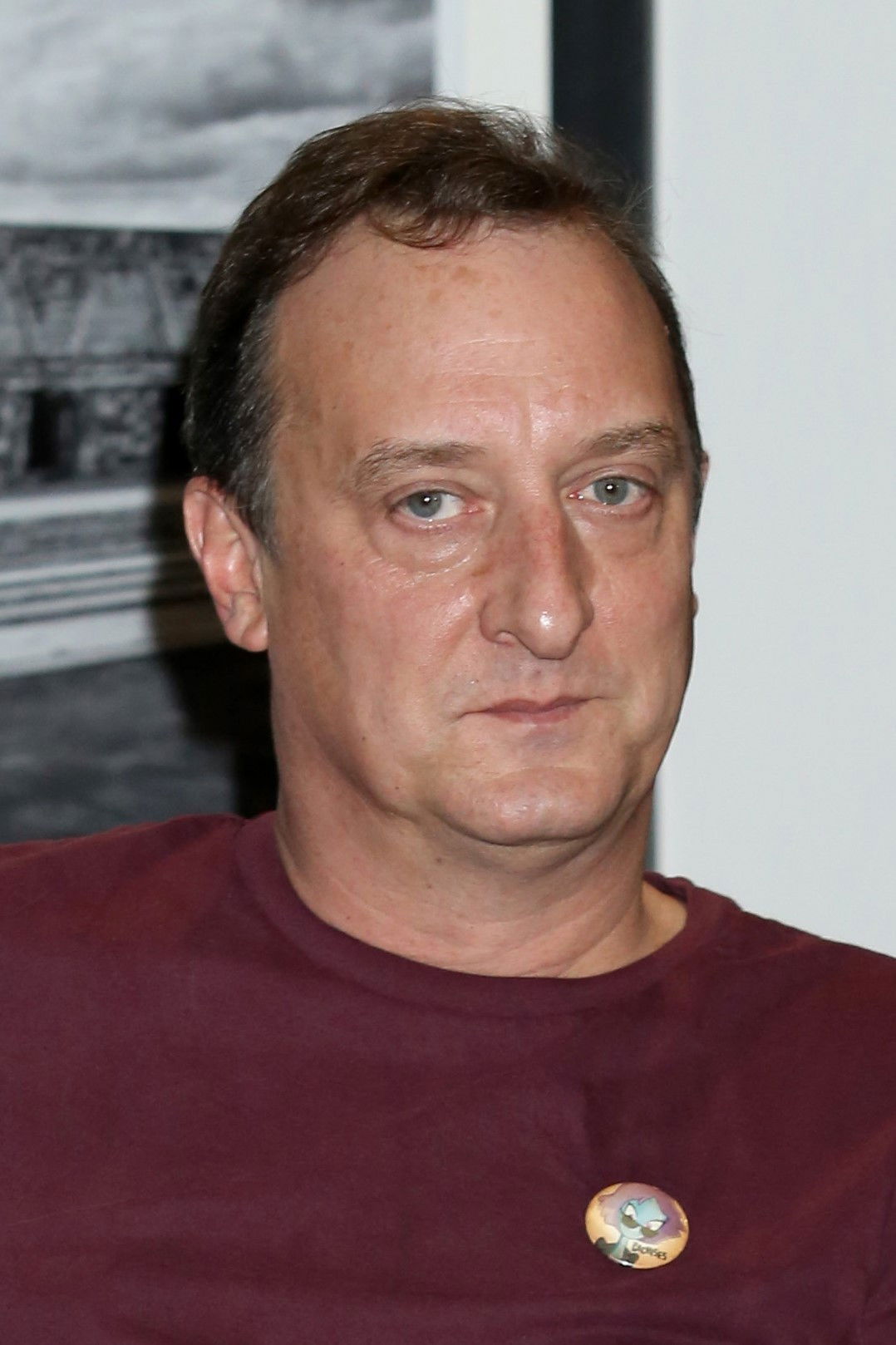 Daniel Mezquita backdrop