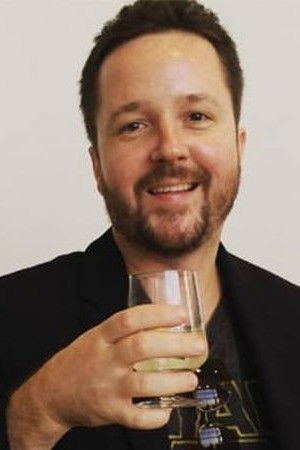 Leonard Kinsey backdrop