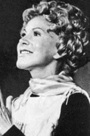 María Idalia backdrop