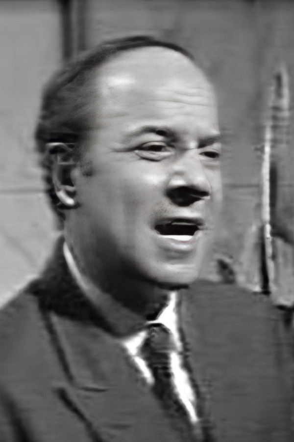 Aldo Bigatti backdrop