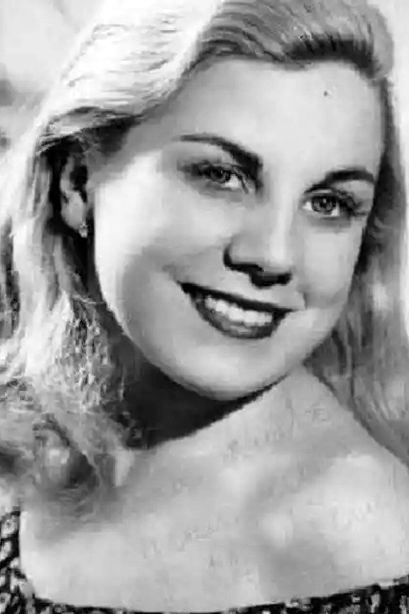 Aurora Del Mar backdrop