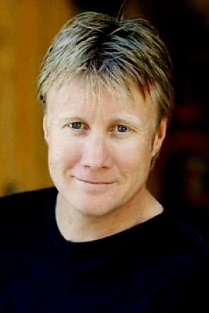 Stephen Strachan backdrop