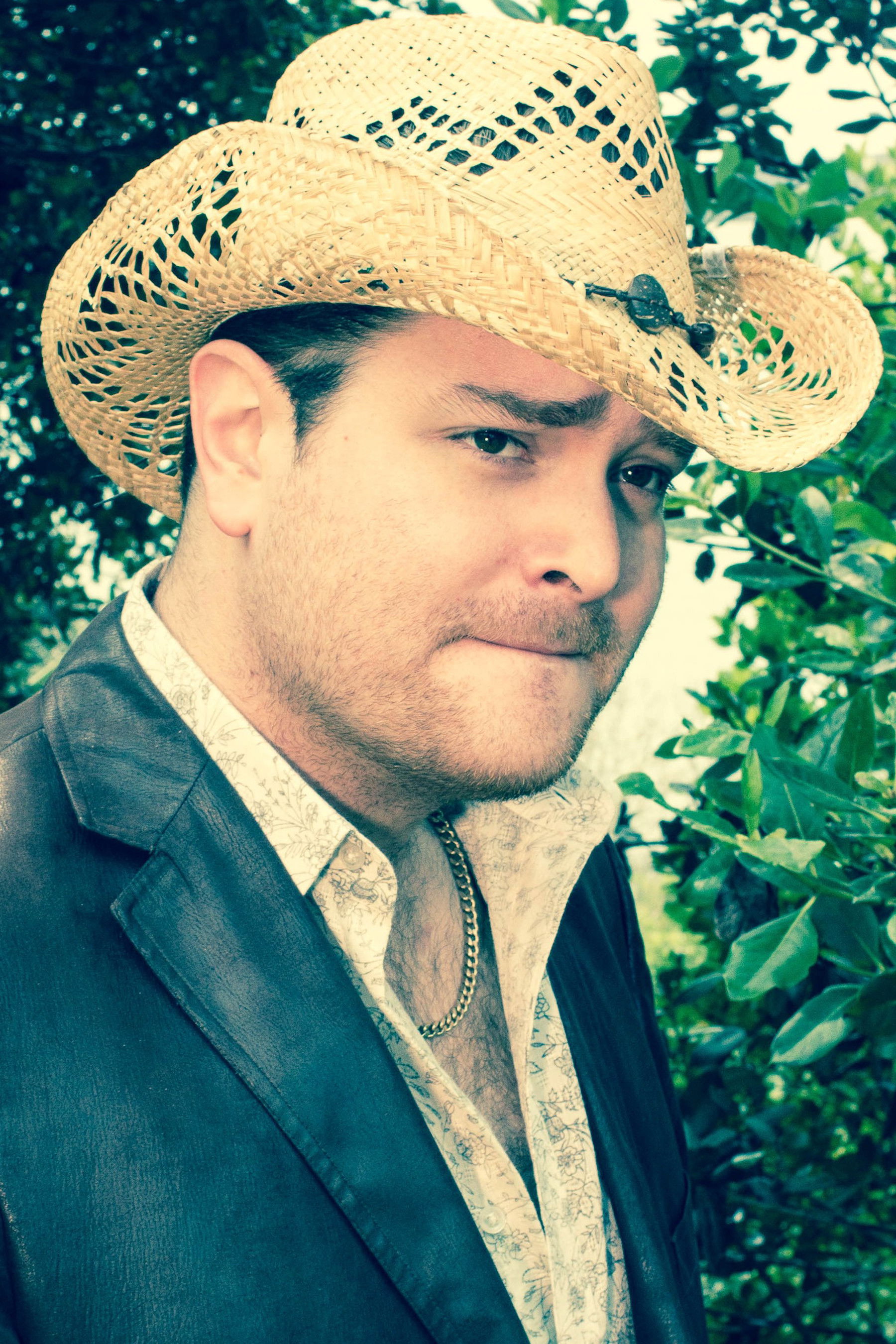 Tonci Pivac backdrop