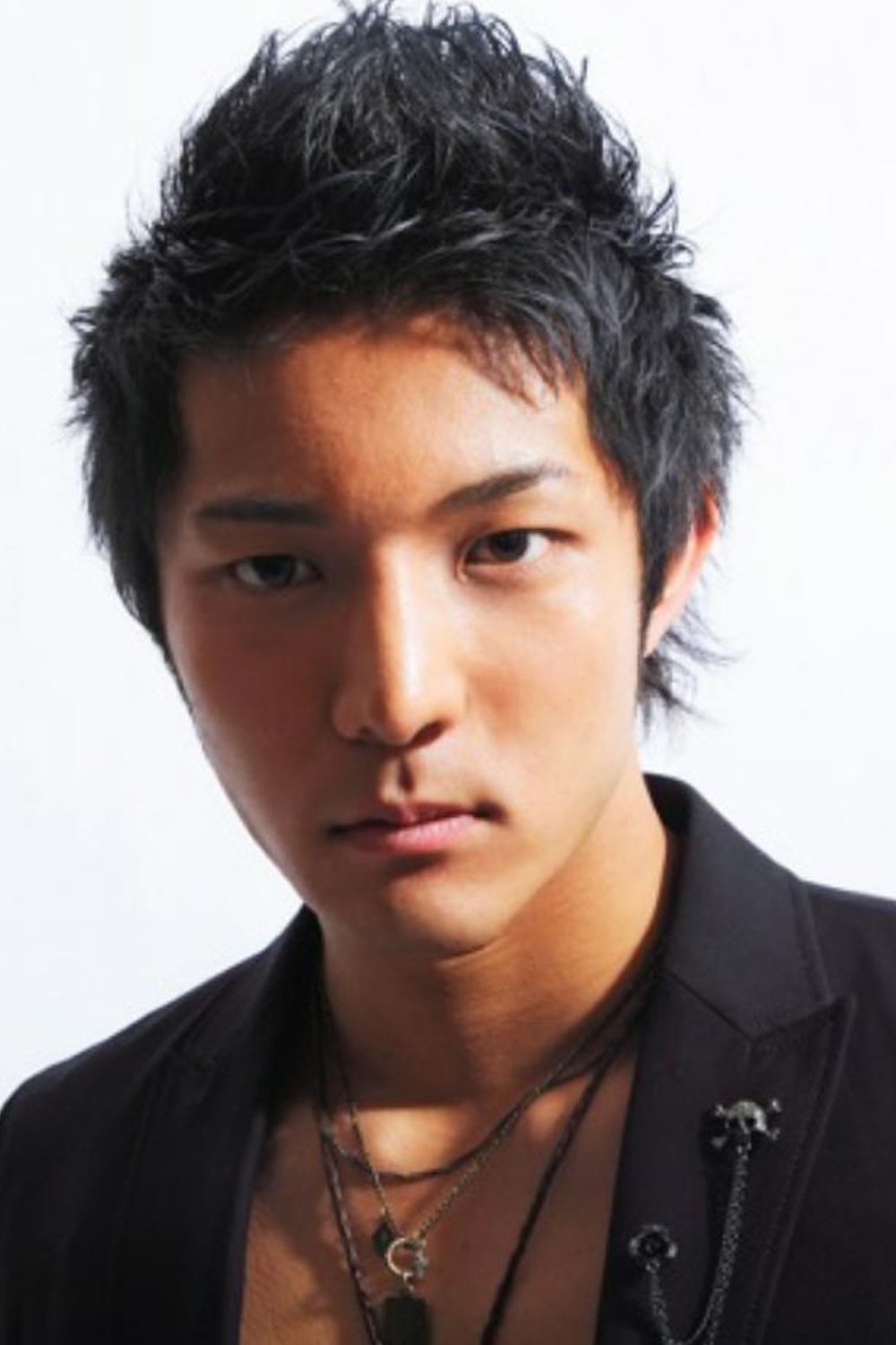 Takashi Kitadai backdrop