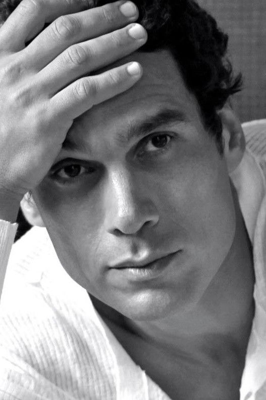 Domingos Alcântara backdrop