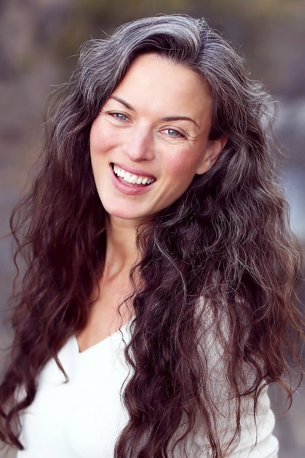 Me Lindstrom backdrop