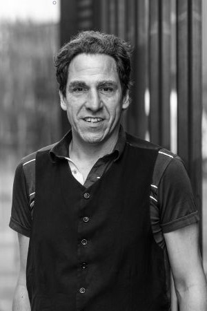 Andreas Perschewski backdrop