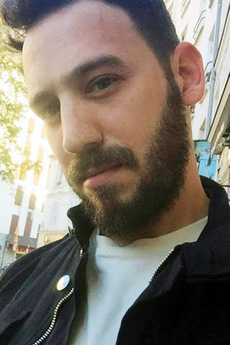 Alejandro Israel backdrop