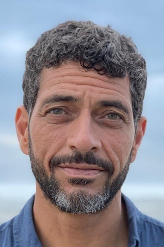 Derek Horsham backdrop