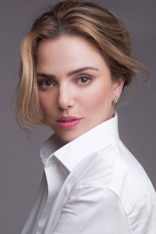 Natallia Rodrigues backdrop