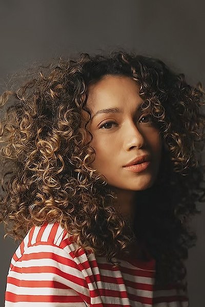 Lorena Lima backdrop