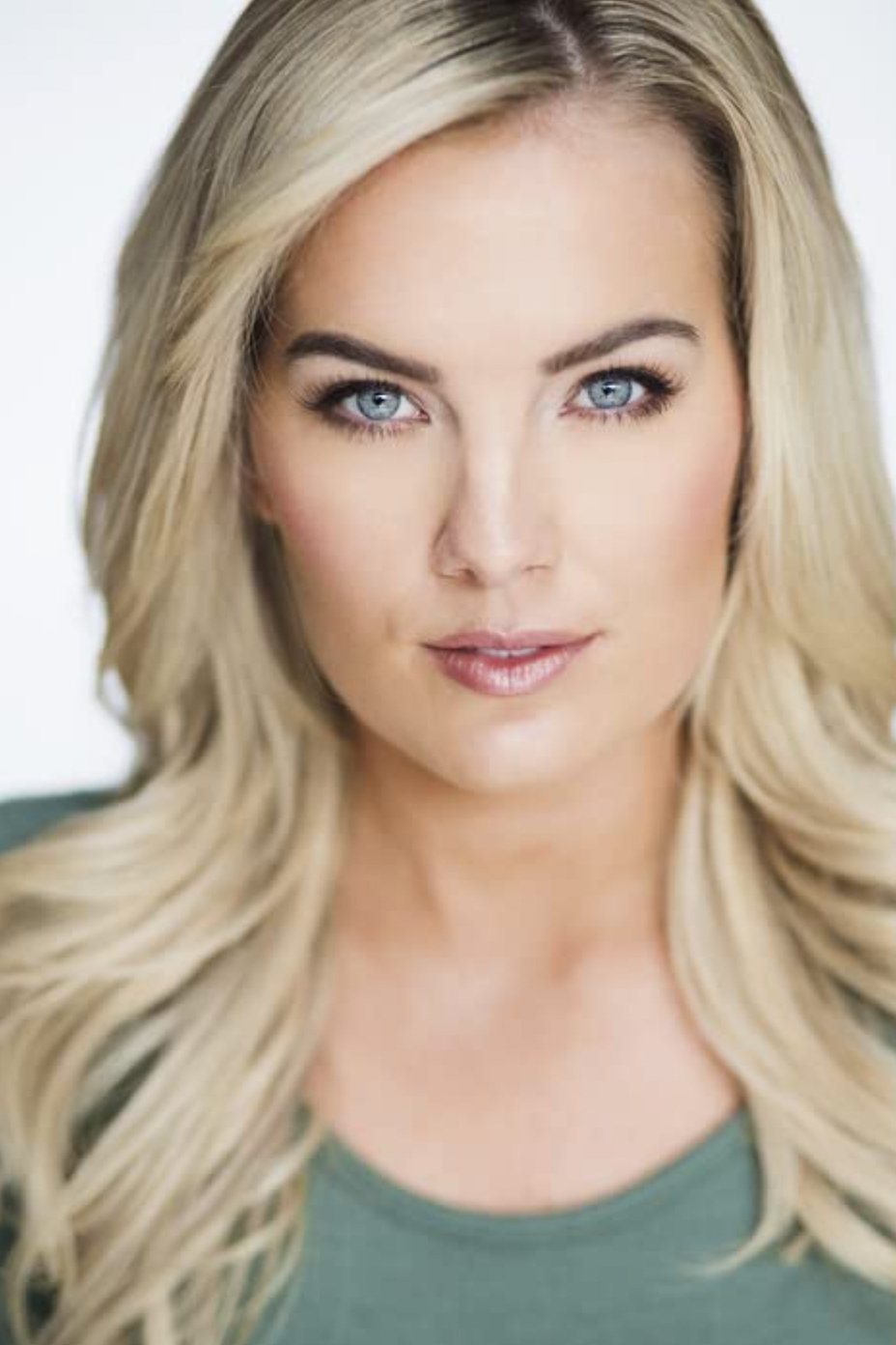 Allee Sutton Hethcoat backdrop