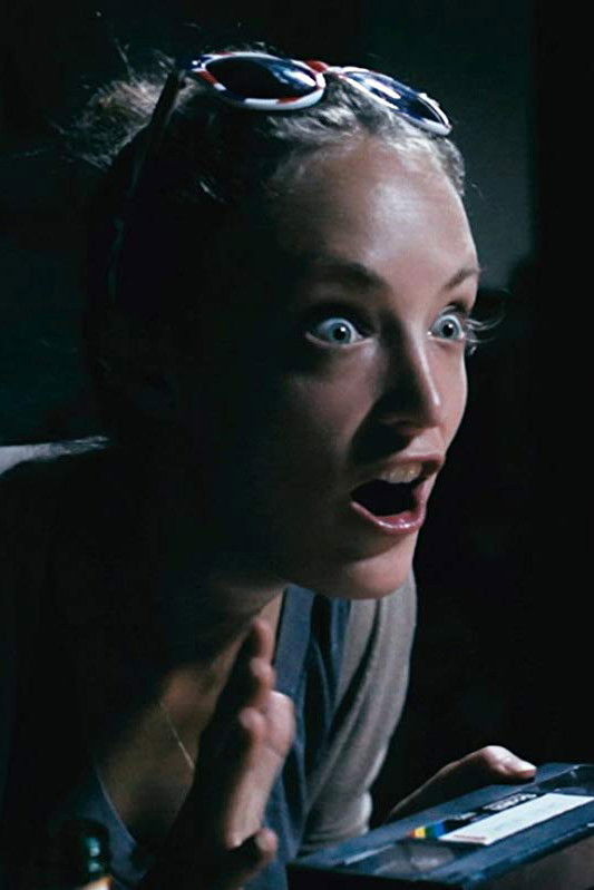 Isabel McCann backdrop