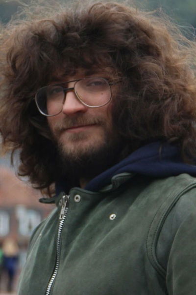 Guillermo Madeiro backdrop