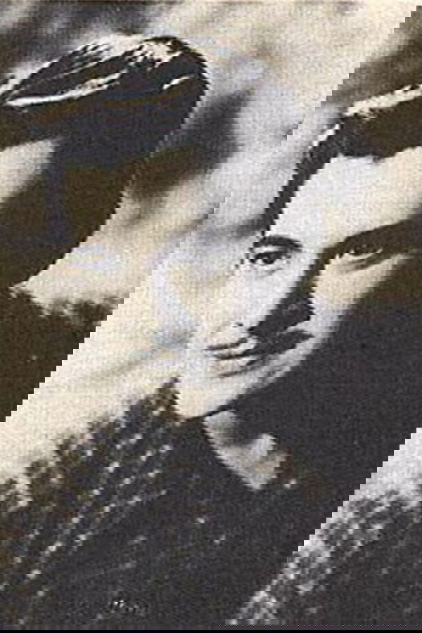 Ramon D'Salva backdrop