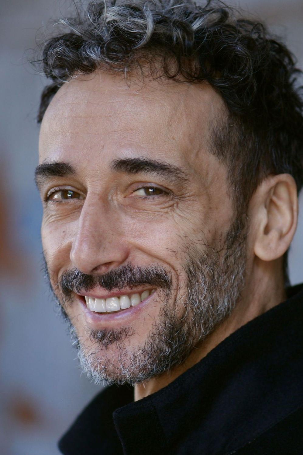 Asad Schwarz backdrop