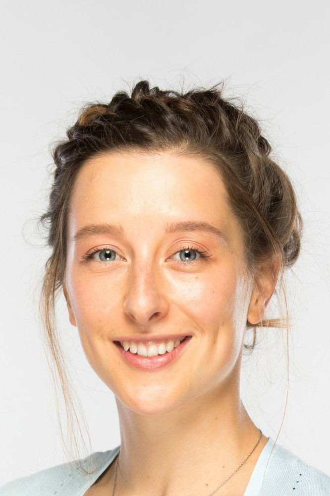 Sara Gorše backdrop