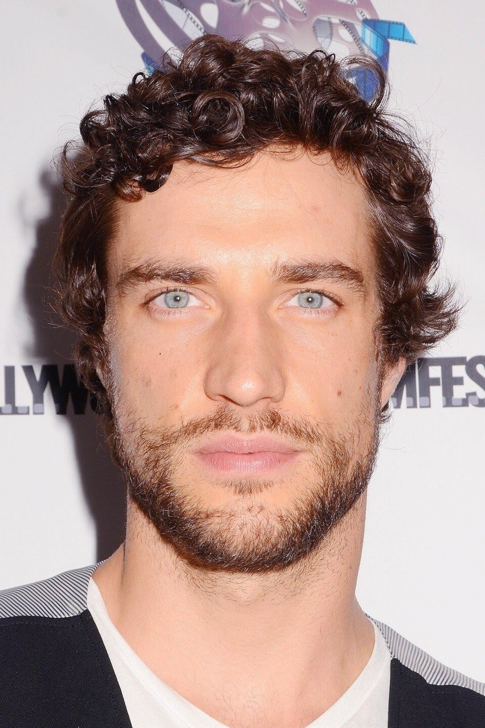 Andrew Dits backdrop