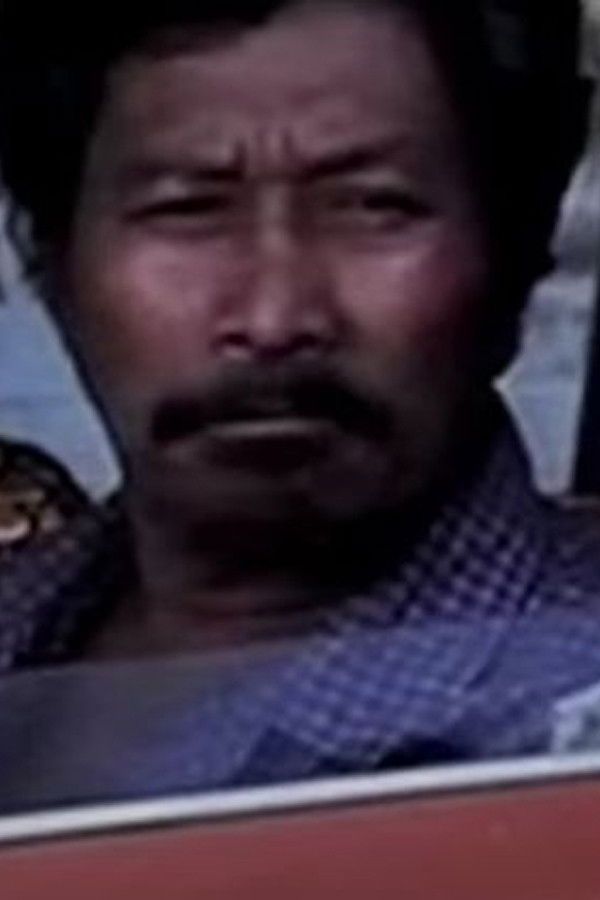 Avel Morado backdrop