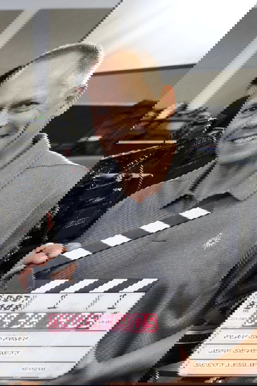 Jeff Deverett backdrop