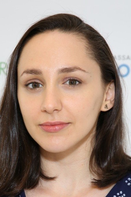 Lauren Patten backdrop