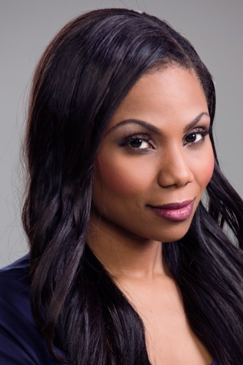 Sophia Knolton backdrop