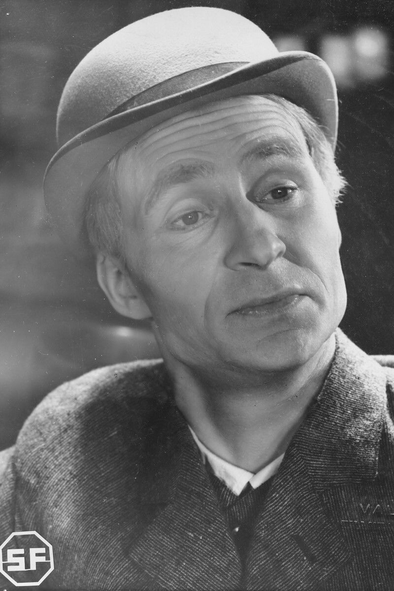 Kaarlo Kartio backdrop