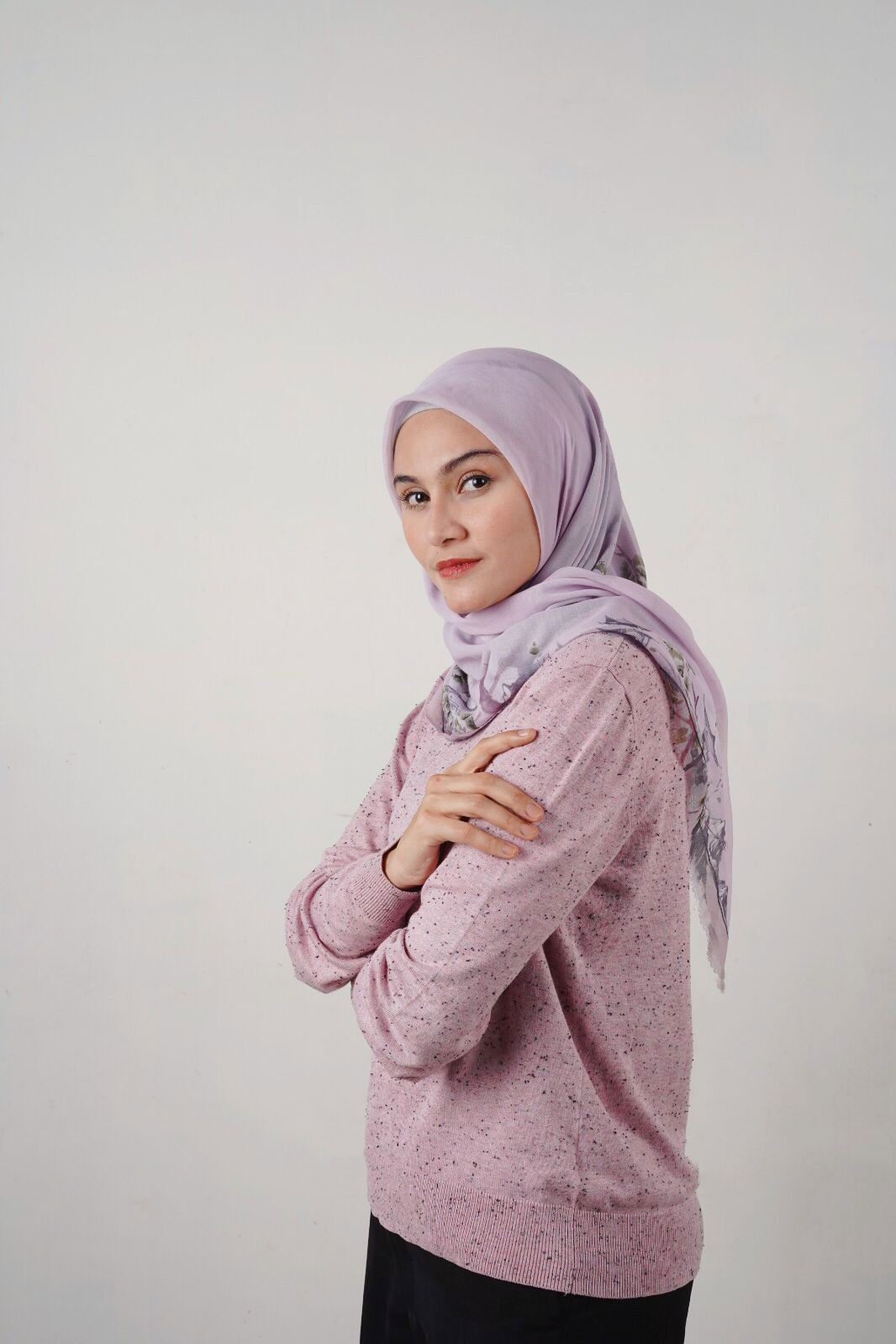 Zee Zee Shahab backdrop