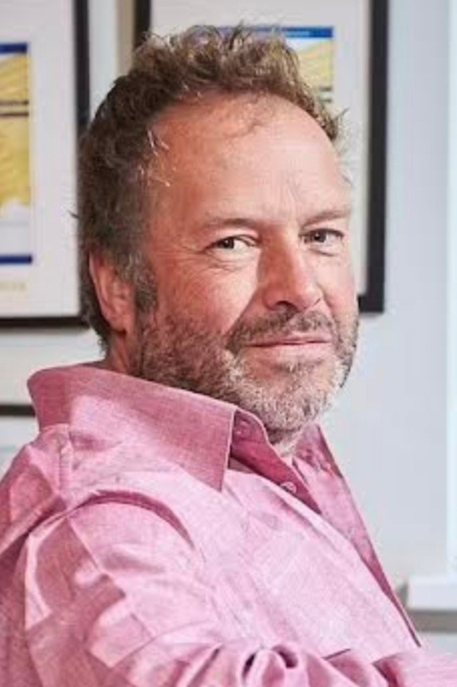 Justin Hardy backdrop