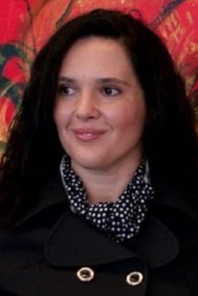 Iris Chatziantoniou backdrop