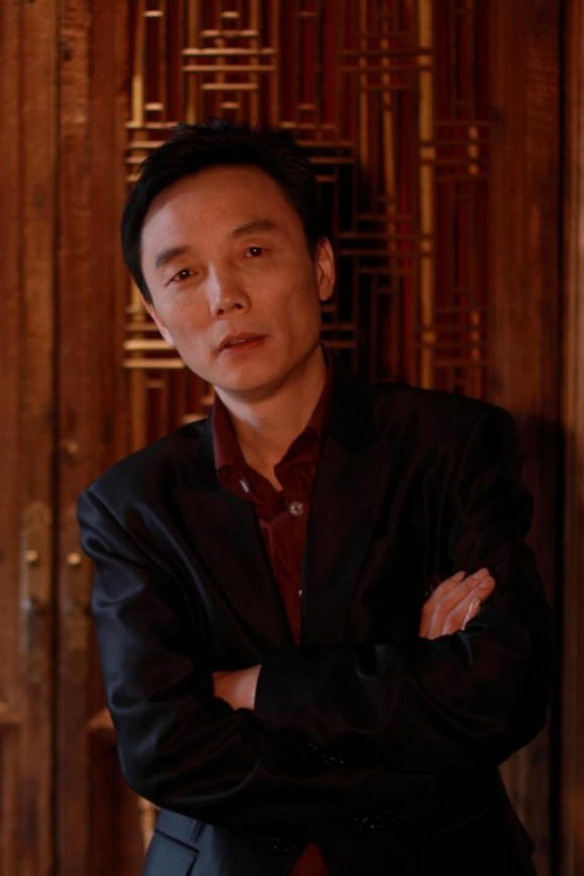 Lëv Dzhianmin backdrop