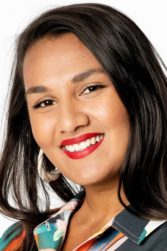 Susani Mahadura backdrop