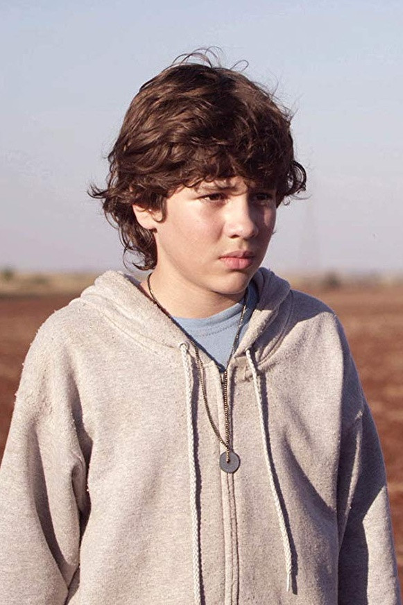 Eduardo Macedo backdrop