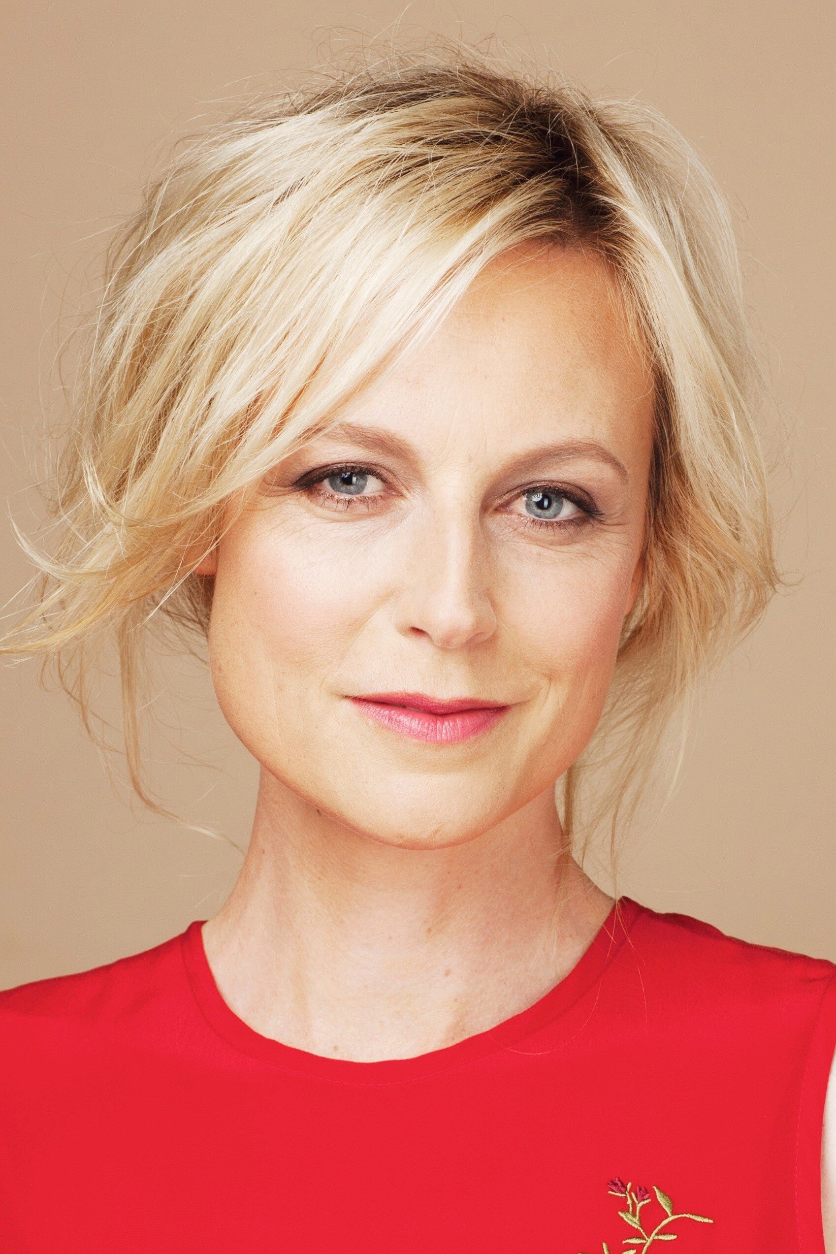 Marta Dusseldorp backdrop