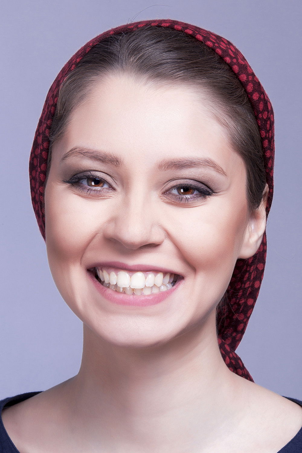 Shadi Karamroudi backdrop