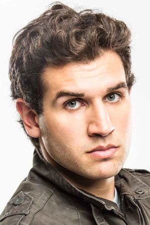 Federico Clapis backdrop