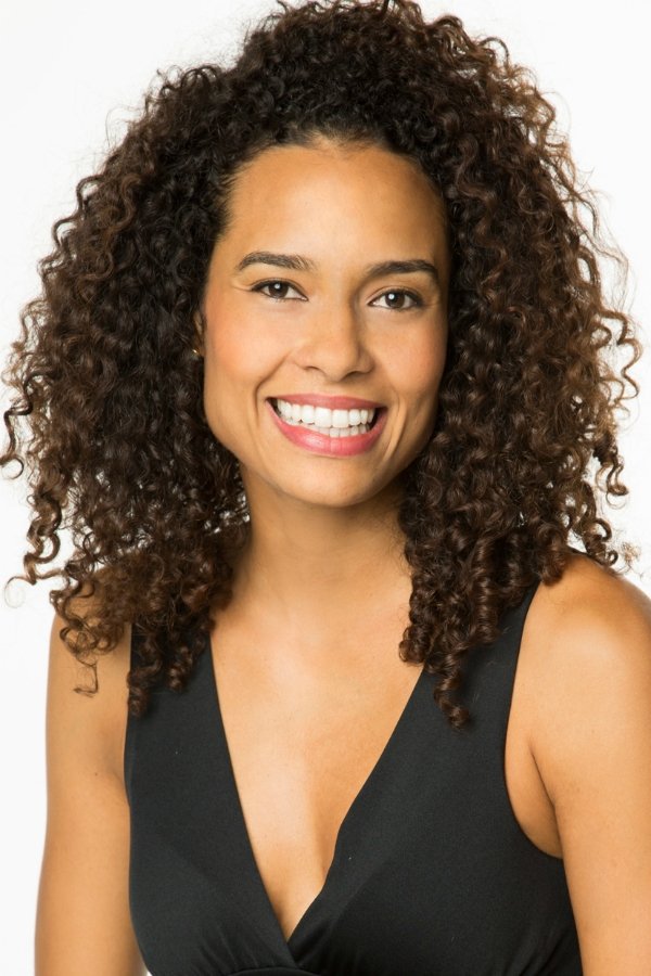 Aisha Jambo backdrop