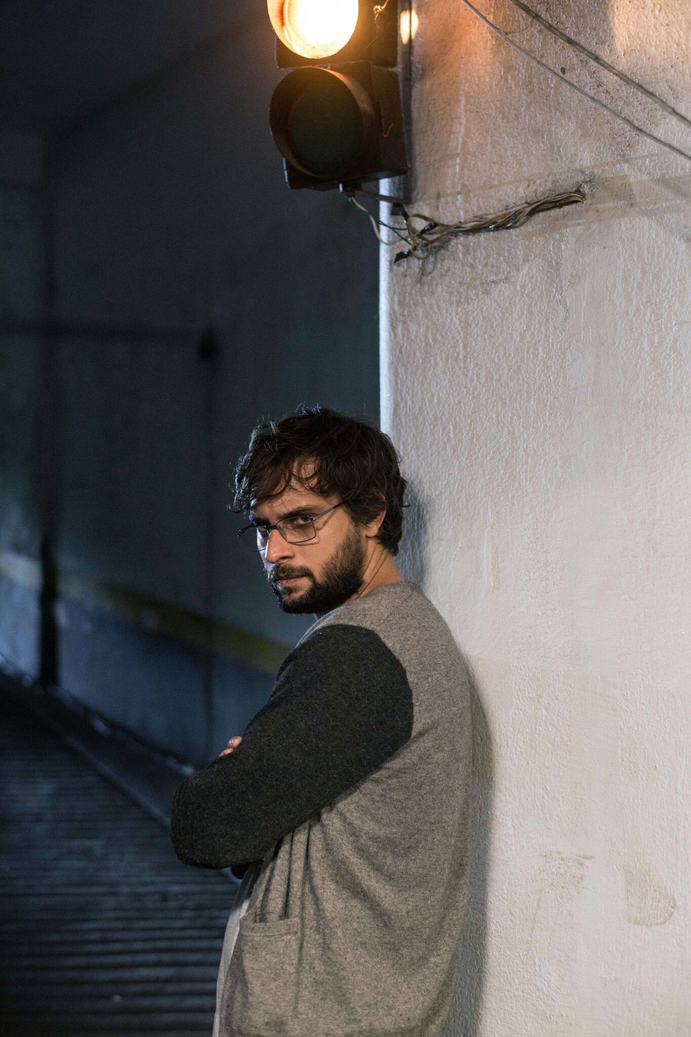 Gabriel Pardal backdrop