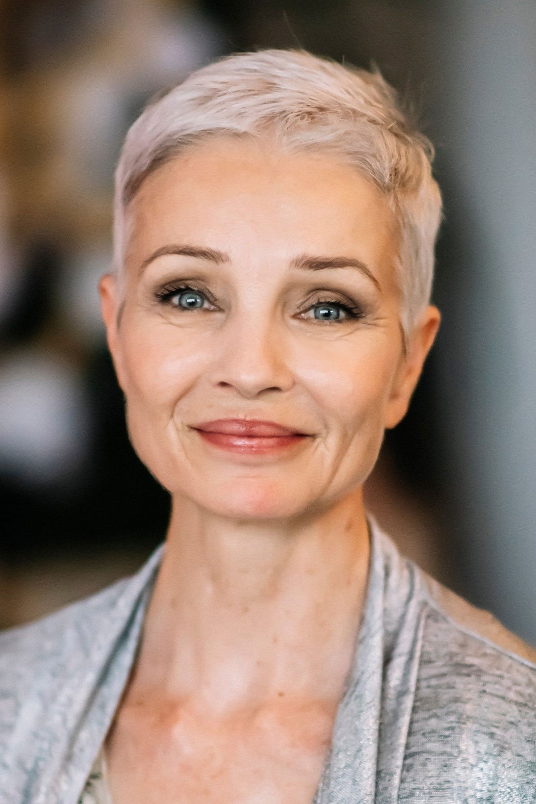 Laur Fugère backdrop