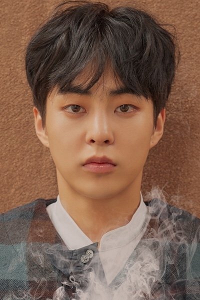 Xiumin backdrop