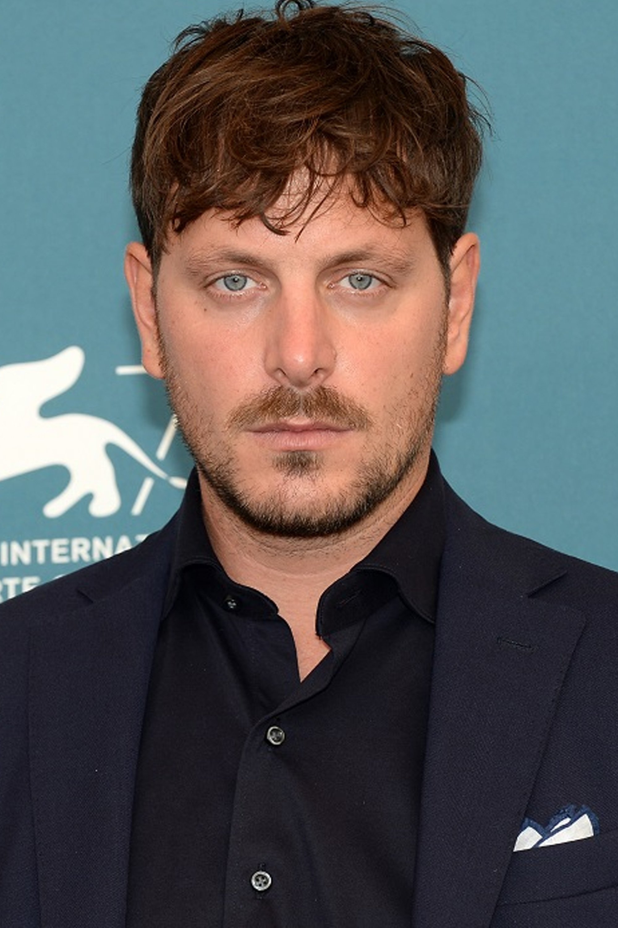 Giovanni Aloi backdrop