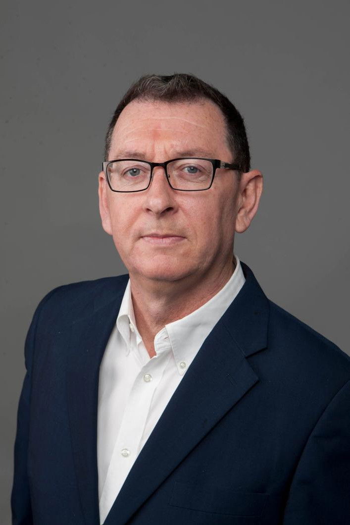 Richard Downes backdrop