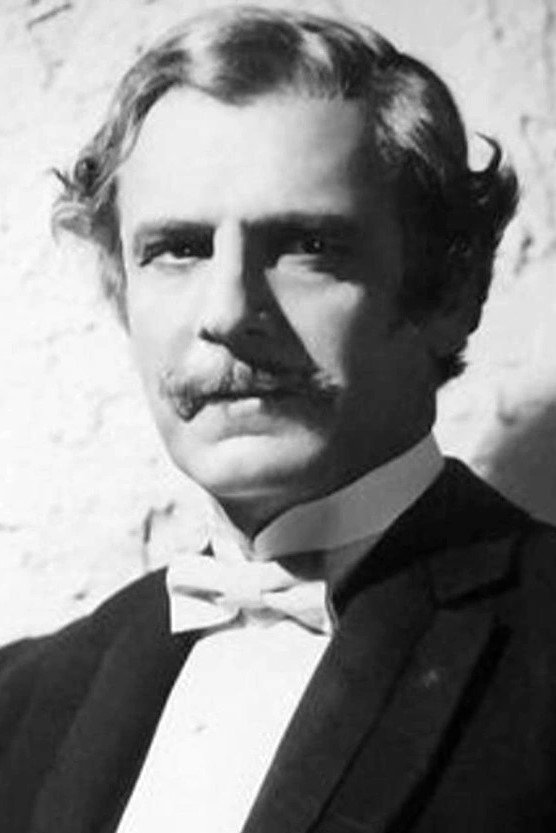 Alan Edwards backdrop