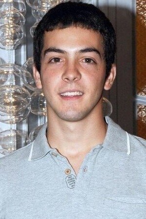 Adrián Marín backdrop