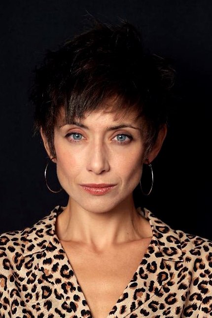 Mariam Torres backdrop