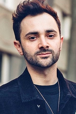 Julien Josselin backdrop