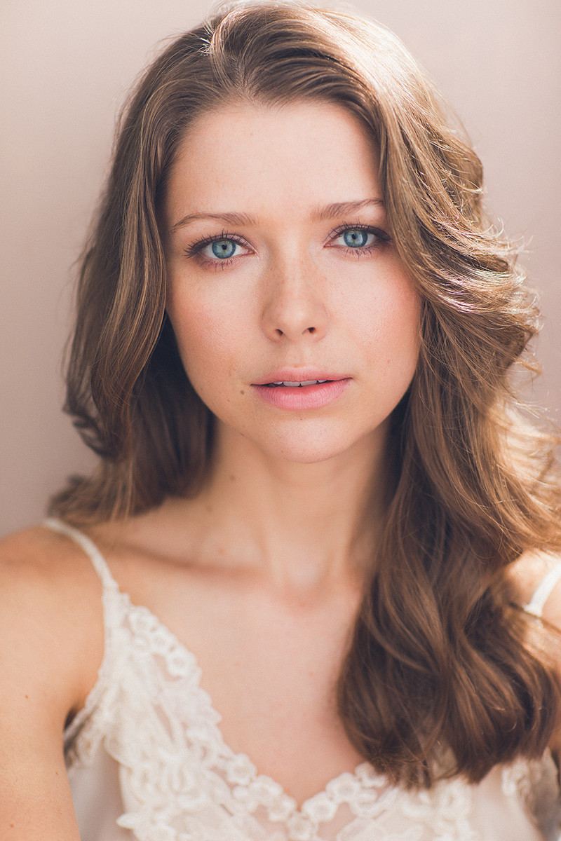 Rebeca Robles backdrop