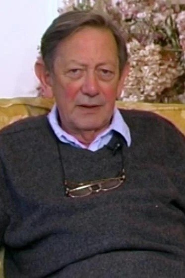 Louis Marks backdrop