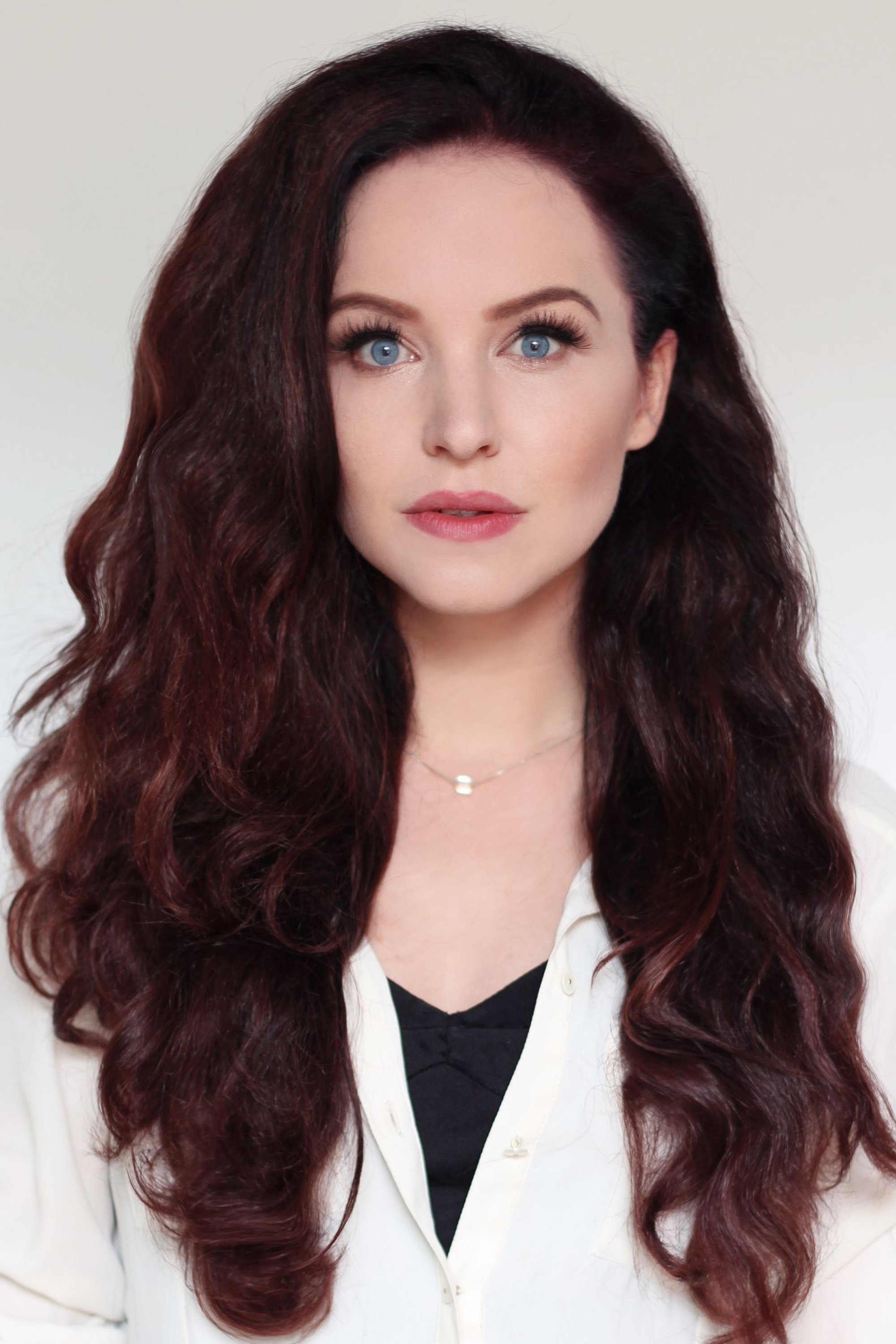 Lizel Ahlers backdrop